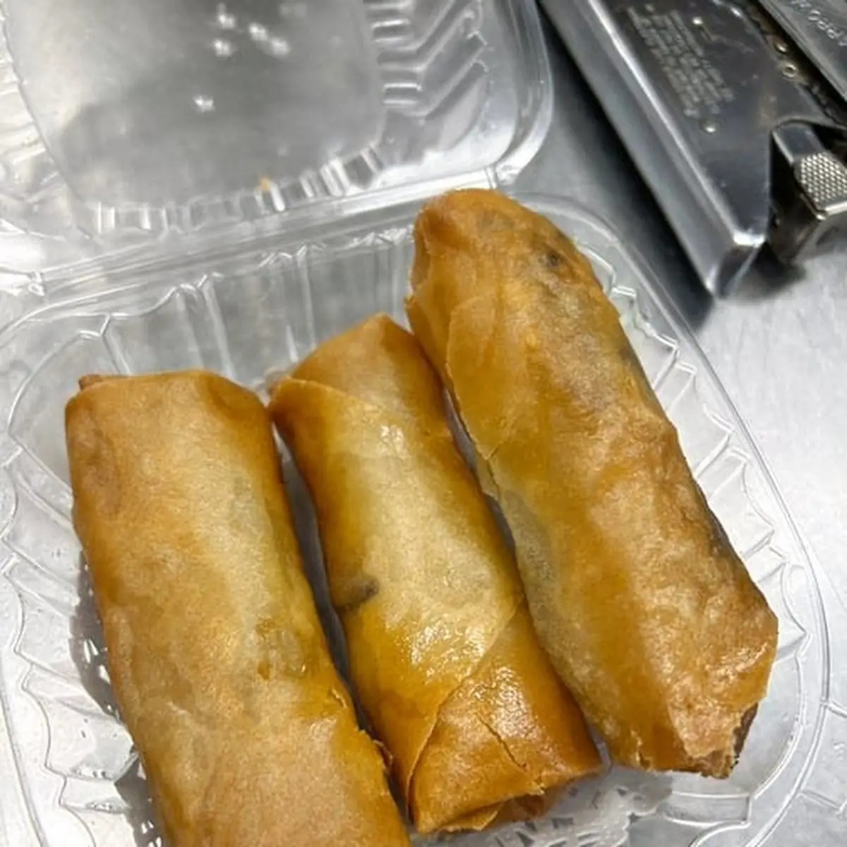 vegetarian spring rolls 香脆炸春卷